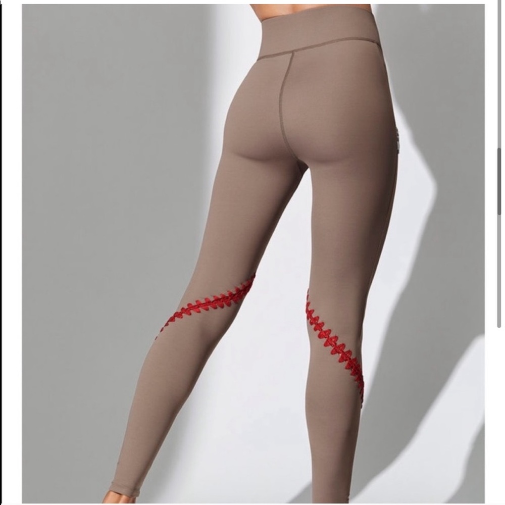 Carbon38 La Plage Crochet Stitching Leggings Tan Size XS - Picture 3 of 12